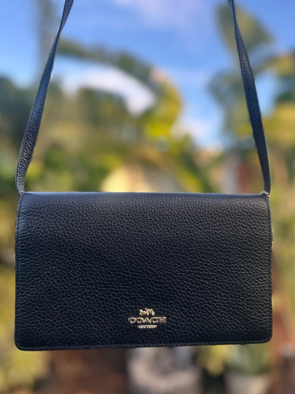 Coach sleek minimalist